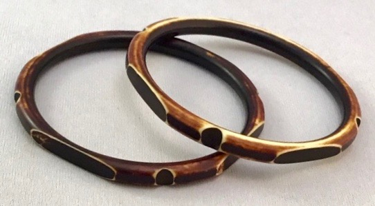 BS9 Pair overdyed celluloid spacers