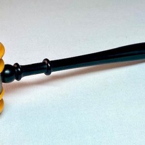 BO21 Black & maize bakelite gavel